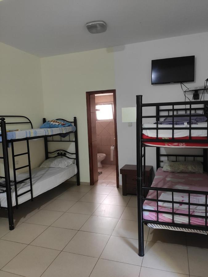 Grin-Motel Haifa Buitenkant foto